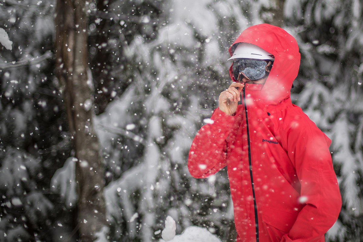 patagonia snowboarding jacket