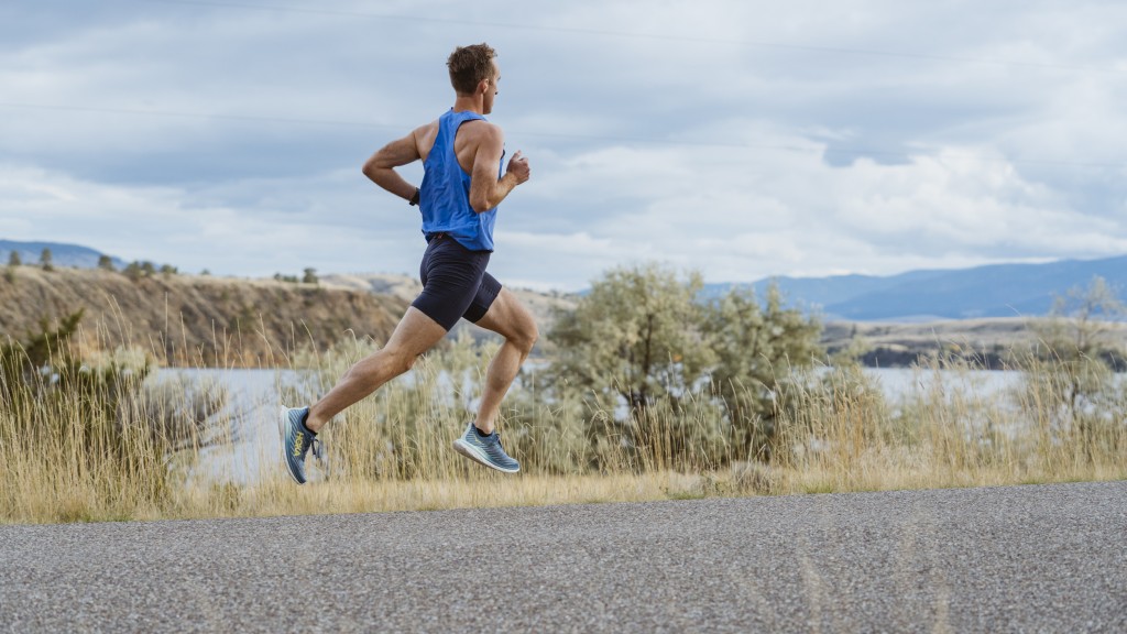 cross-country running shoes
